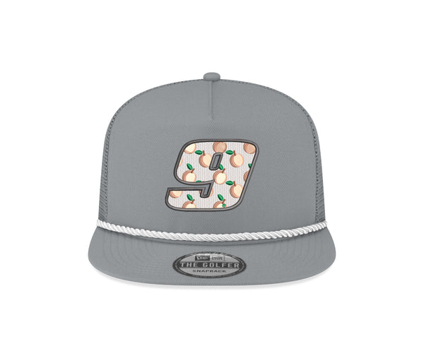 GREY PEACH 9 NEW ERA GOLFER TRUCKER HAT