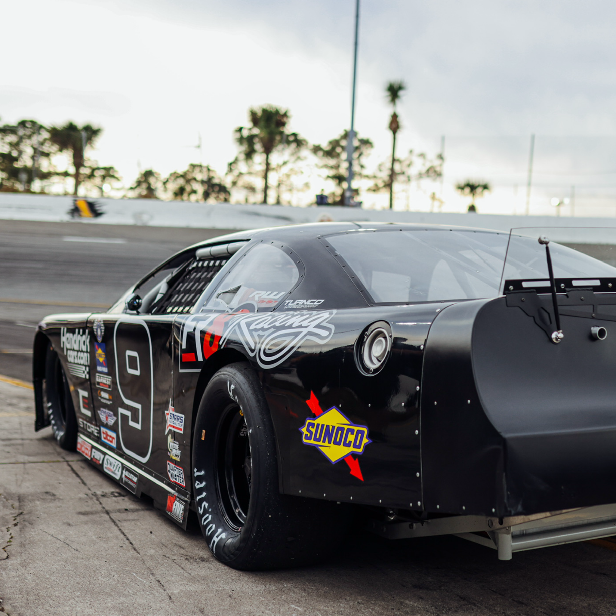 DIE-CASTS – Tagged 