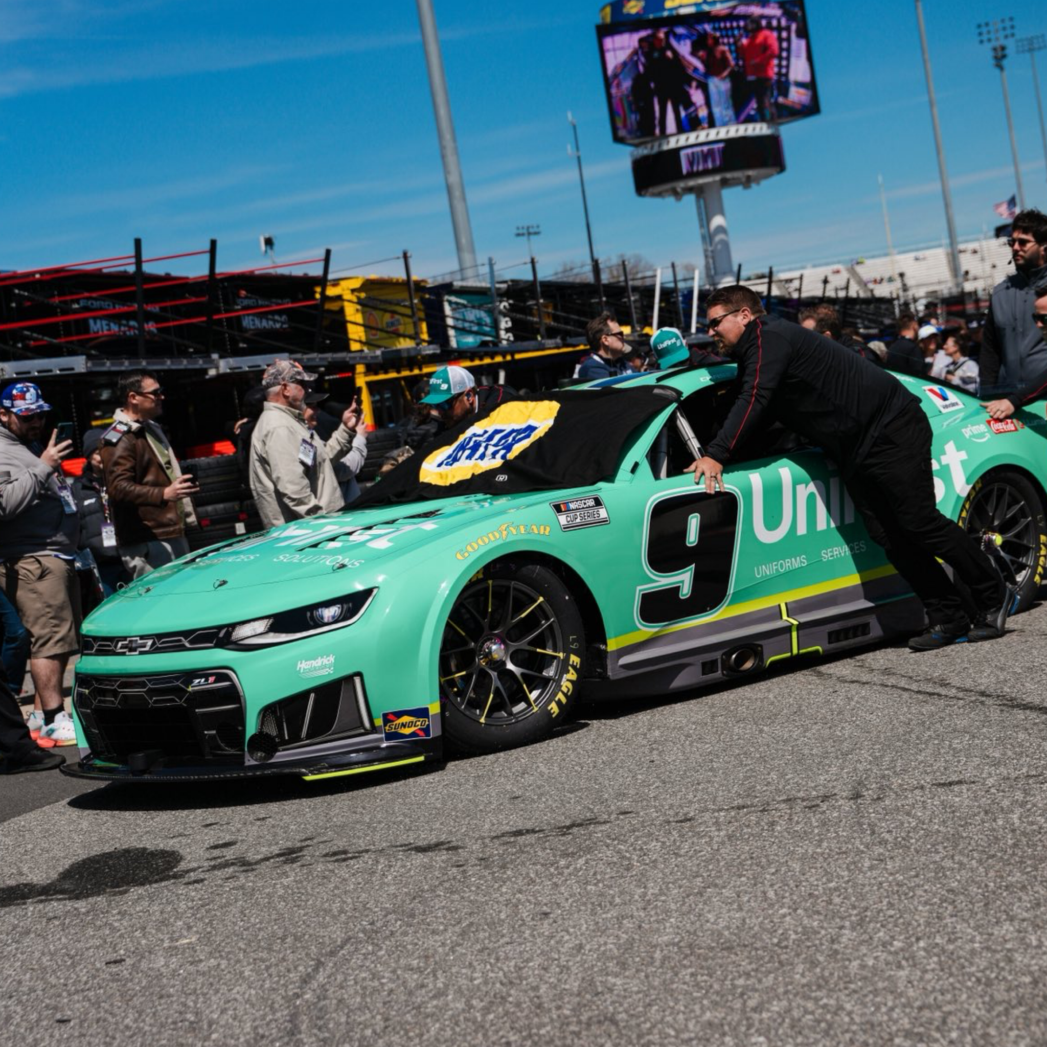 2026 MARTINSVILLE WIN – Chase Elliott Store