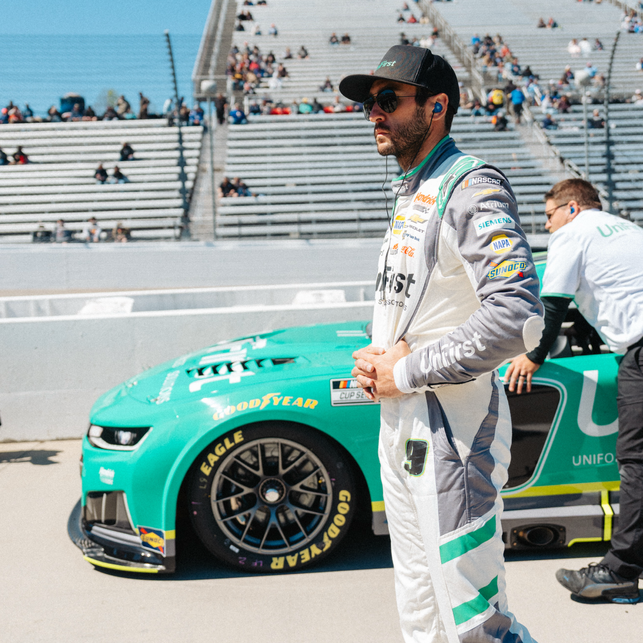 2026 MARTINSVILLE WIN – Chase Elliott Store